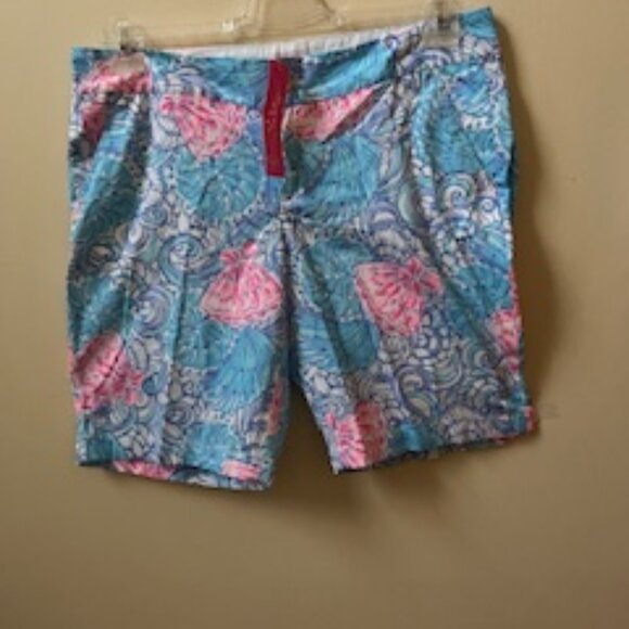 Lilly Pulitzer Chipper Shorts - Picture 1 of 5